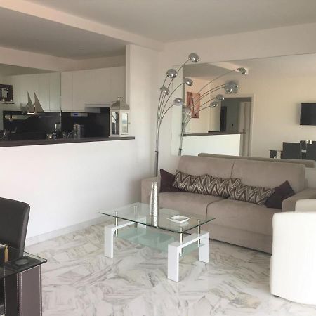 Appartement F3 Vue Mer Et Croisette Cannes Kültér fotó
